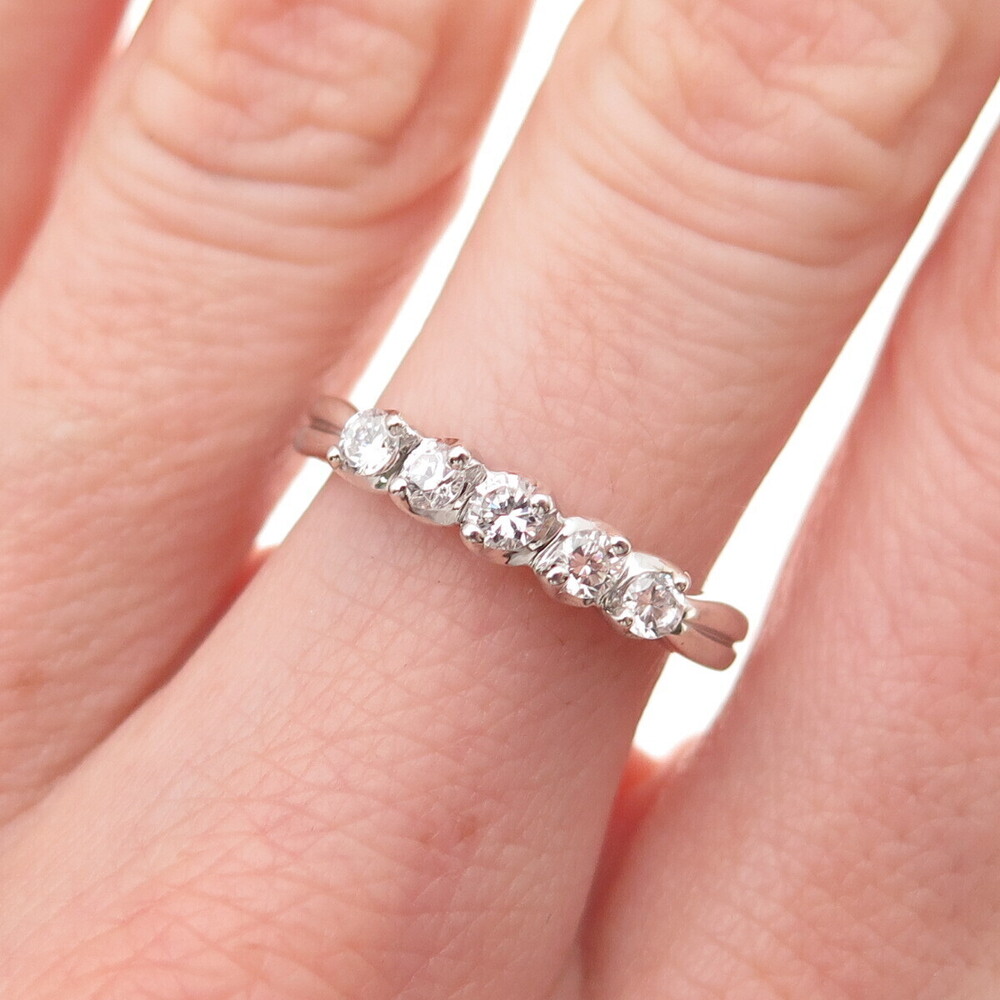 925 Sterling Silver Round-Cut C Z Anniversary Band Ring Size 7